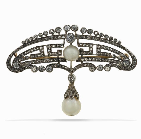 Spilla con diamanti di vecchio taglio e perle naturali  - Asta Fine jewels - Associazione Nazionale - Case d'Asta italiane
