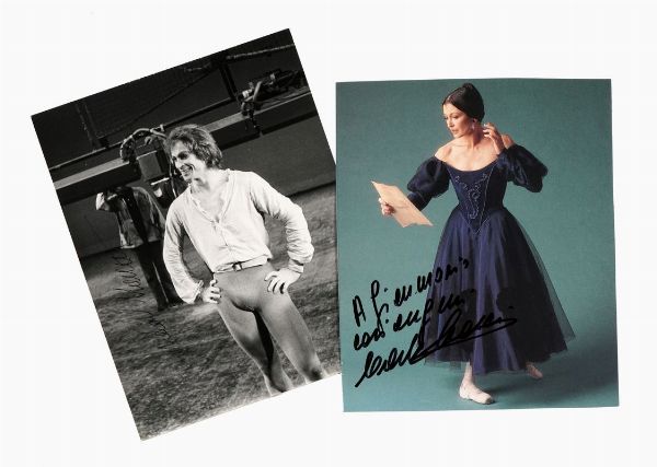 RUDOLF NUREYEV : Firma autografa su fotografia.  - Asta Libri, manoscritti e riviste [ASTA A TEMPO] - Associazione Nazionale - Case d'Asta italiane