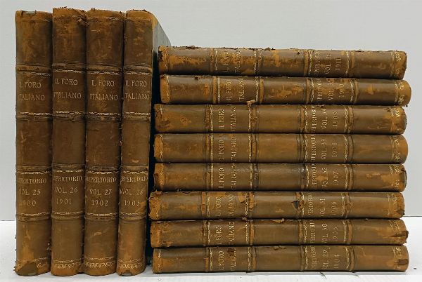 Il Foro Italiano. Repertorio generale annuale di Giurisprudenza, Bibliografia e Legislazione in materia di diritto civile, commerciale, penale e amministrativo.  - Asta Libri, manoscritti e riviste [ASTA A TEMPO] - Associazione Nazionale - Case d'Asta italiane