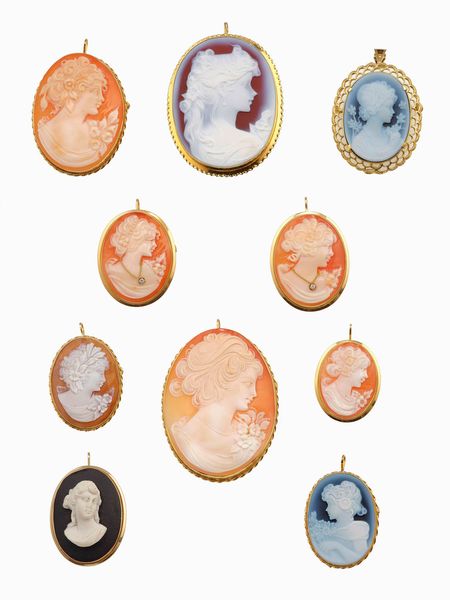 Lotto composto da dieci cammei  - Asta Gioielli Contemporanei - Associazione Nazionale - Case d'Asta italiane