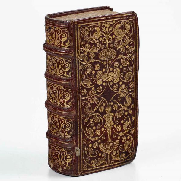 Petrarca, Francesco : Il Petrarca riveduto et corretto e di bellissime figure ornato...In Vinegia, appresso Dominico Farri, 1579.<BR>Rilegato insieme: <BR>Sannazzaro Jacopo - Arcadia, in Venezia, appresso Fabio e Agostino Zoppini, 1583  - Asta Libri Antichi e Rari. Incisioni - Associazione Nazionale - Case d'Asta italiane