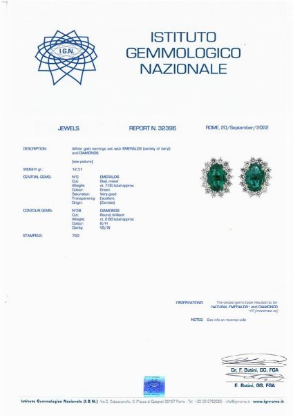 PAIO DI ORECCHINI A FIORE CON SMERALDI ZAMBIA E DIAMANTI  - Asta Gioielli - Associazione Nazionale - Case d'Asta italiane