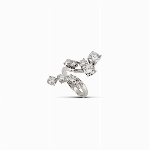 ANELLO CONTRARIE CON DIAMANTI  - Asta Gioielli - Associazione Nazionale - Case d'Asta italiane