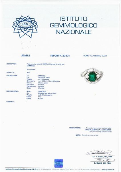 ANELLO CON SMERALDO ZAMBIA E DIAMANTI  - Asta Gioielli - Associazione Nazionale - Case d'Asta italiane