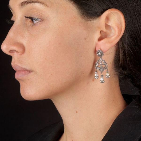 DEMI PARURE CON PERLE E DIAMANTI  - Asta Gioielli - Associazione Nazionale - Case d'Asta italiane