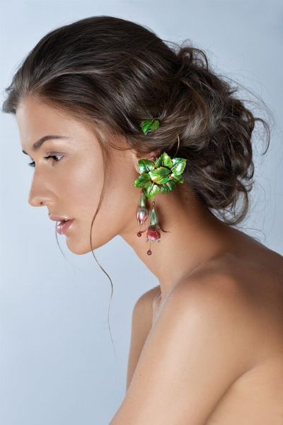 ROMOLO GRASSI GRANDI ORECCHINI PENDENTI A TRALCI FIORITI  - Asta Gioielli - Associazione Nazionale - Case d'Asta italiane