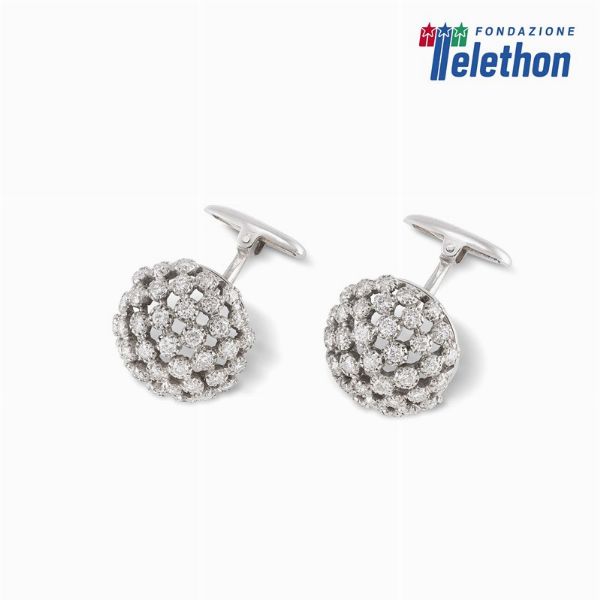 PAIO DI GEMELLI CON DIAMANTI  - Asta Gioielli - Associazione Nazionale - Case d'Asta italiane