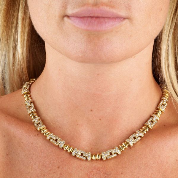 VENTRELLA COLLANA CON DIAMANTI  - Asta Gioielli - Associazione Nazionale - Case d'Asta italiane