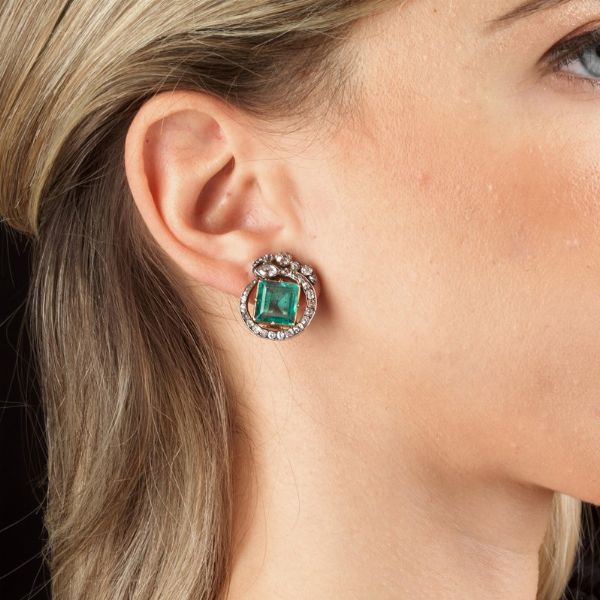 PAIO DI ORECCHINI CON SMERALDI E DIAMANTI  - Asta Gioielli - Associazione Nazionale - Case d'Asta italiane