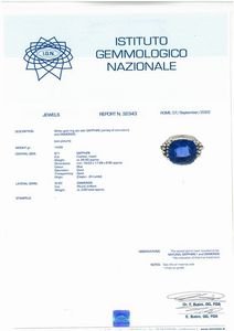 ANELLO CON ZAFFIRO CEYLON E DIAMANTI  - Asta Gioielli - Associazione Nazionale - Case d'Asta italiane