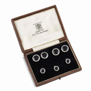 SET DA SPARATO A DISCO CON ONICE E DIAMANTI  - Asta Gioielli - Associazione Nazionale - Case d'Asta italiane