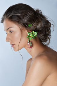 ROMOLO GRASSI GRANDI ORECCHINI PENDENTI A TRALCI FIORITI  - Asta Gioielli - Associazione Nazionale - Case d'Asta italiane