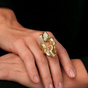 GRANDE ANELLO A SERPE CON QUARZO CITRINO  - Asta Gioielli - Associazione Nazionale - Case d'Asta italiane