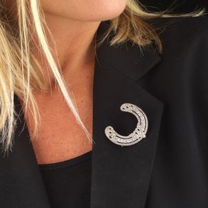 SPILLA CON DIAMANTI  - Asta Gioielli - Associazione Nazionale - Case d'Asta italiane