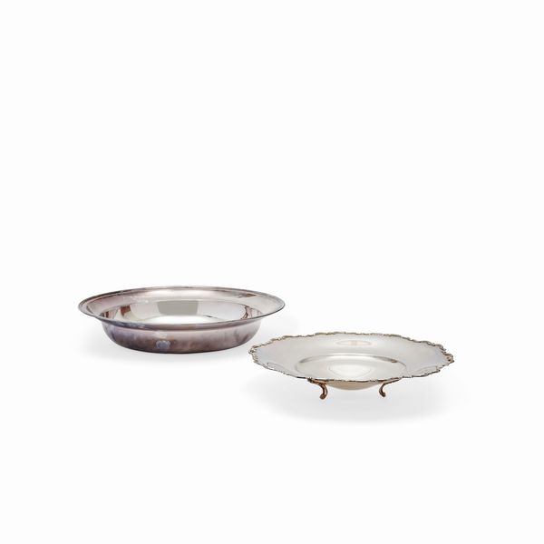 Un'alzatina e un centrotavola in argento, Italia XX secolo  - Asta Gioielli - Associazione Nazionale - Case d'Asta italiane