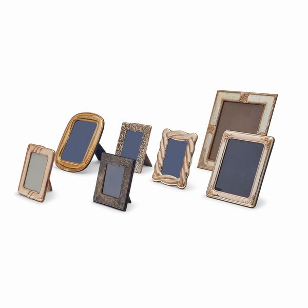 Sette cornici in argento 925, XX secolo  - Asta Gioielli - Associazione Nazionale - Case d'Asta italiane