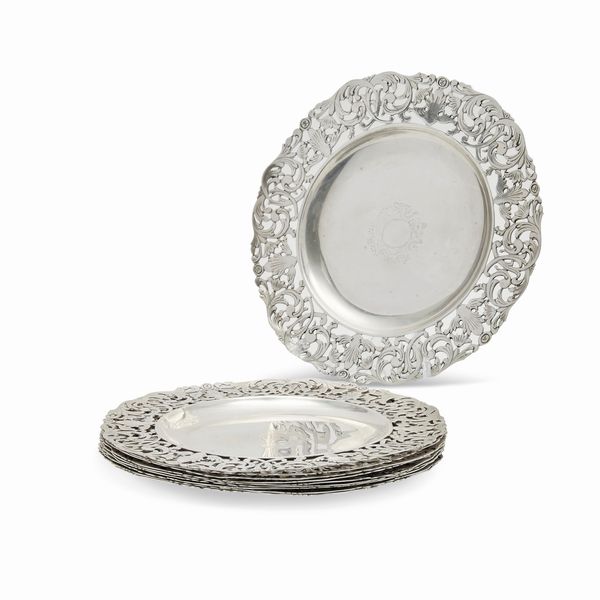 Dieci piatti in argento, Londra, XIX secolo  - Asta Gioielli - Associazione Nazionale - Case d'Asta italiane