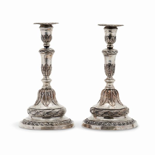Coppia di candelieri in argento, Genova, fine XVIII inizi XIX secolo  - Asta Gioielli - Associazione Nazionale - Case d'Asta italiane
