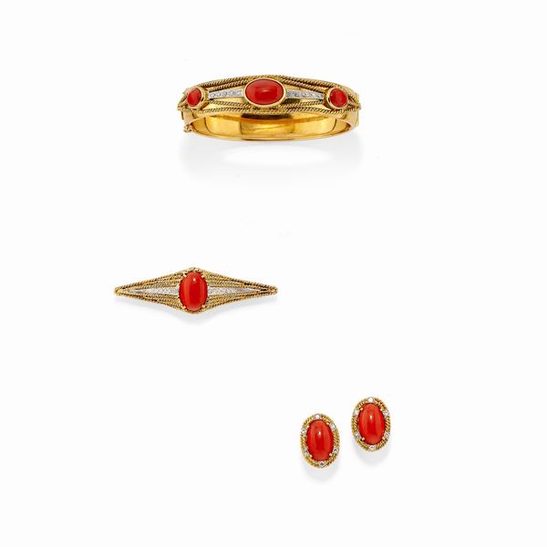 Demi parure in oro bicolore 18k, corallo e diamanti  - Asta Gioielli - Associazione Nazionale - Case d'Asta italiane