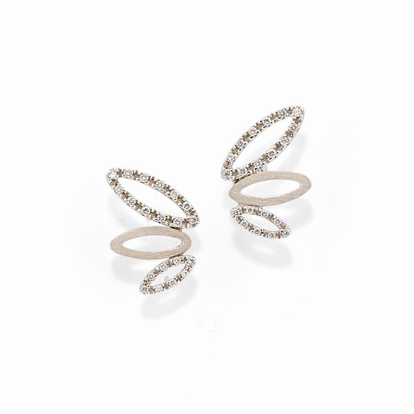 Orecchini in oro bianco 18k e diamanti  - Asta Gioielli - Associazione Nazionale - Case d'Asta italiane