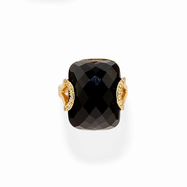 Sette gioielli nei tre ori 18k, diamanti, onice e cristallo di rocca  - Asta Gioielli - Associazione Nazionale - Case d'Asta italiane