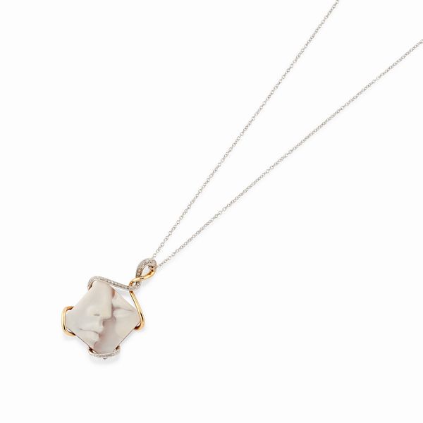 Cinque gioielli in oro bianco e rosa 18k, diamanti e cammeo  - Asta Gioielli - Associazione Nazionale - Case d'Asta italiane