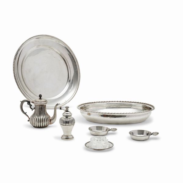 Sette oggetti in argento, Italia, XX secolo  - Asta Gioielli - Associazione Nazionale - Case d'Asta italiane