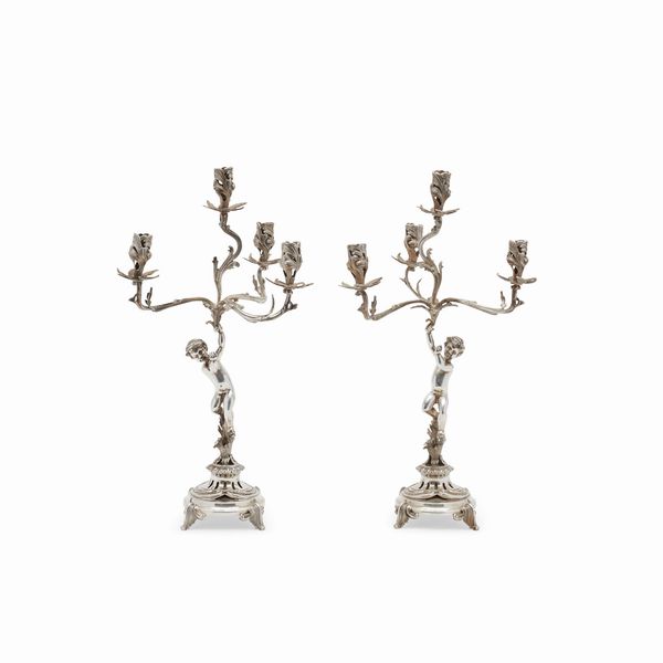 Coppia di candelabri in argento, Italia XX secolo  - Asta Gioielli - Associazione Nazionale - Case d'Asta italiane