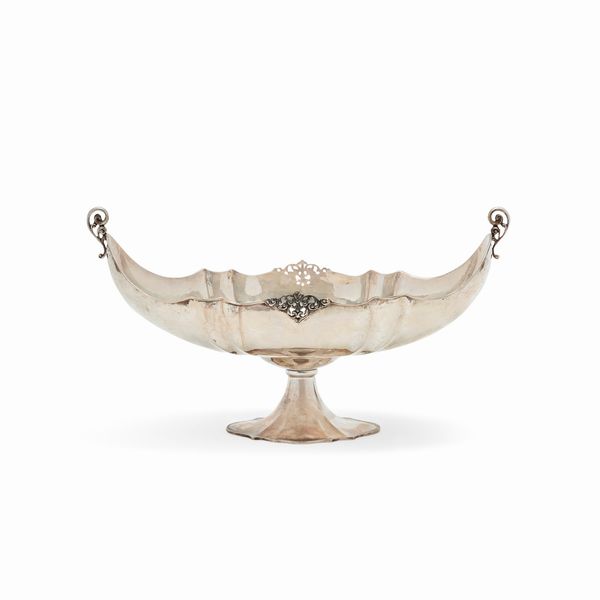 Centrotavola in argento vermeil, XX secolo  - Asta Gioielli - Associazione Nazionale - Case d'Asta italiane