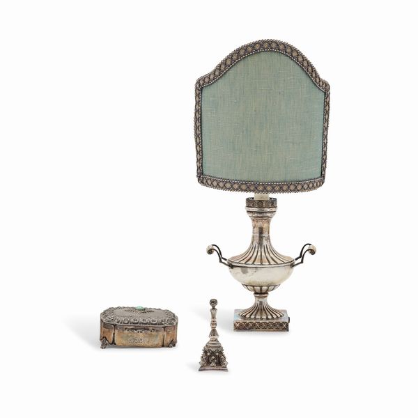 Tre oggetti in argento, Italia, XX secolo  - Asta Gioielli - Associazione Nazionale - Case d'Asta italiane