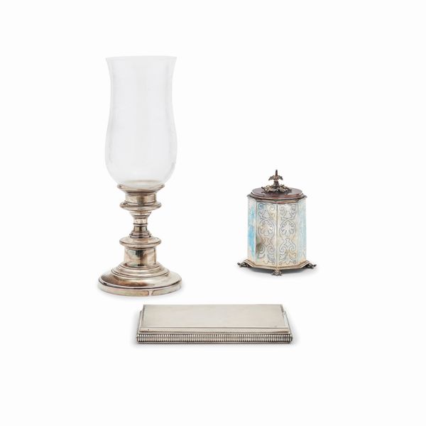 Tre oggetti in argento, Italia, XX secolo  - Asta Gioielli - Associazione Nazionale - Case d'Asta italiane