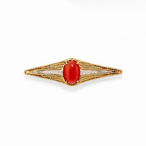 Demi parure in oro bicolore 18k, corallo e diamanti  - Asta Gioielli - Associazione Nazionale - Case d'Asta italiane
