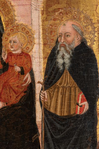 Scuola toscana, fine secolo XIV - inizio secolo XV : Vergine con Bambino in trono, Sant'Antonio Abate e altro Santo, sormontati da crocifissione con la Vergine e San Giovanni  - Asta Dipinti e disegni antichi - Associazione Nazionale - Case d'Asta italiane