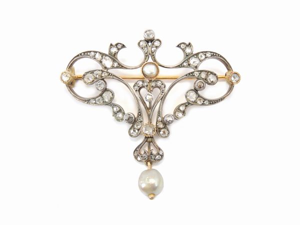 Spilla liberty in oro giallo e argento con diamanti e perle  - Asta Gioielli e Orologi - Associazione Nazionale - Case d'Asta italiane