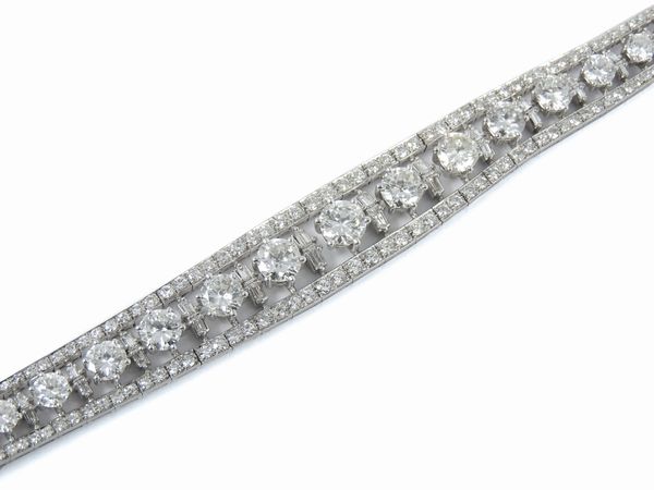 Bracciale in platino con diamanti  - Asta Gioielli e Orologi - Associazione Nazionale - Case d'Asta italiane