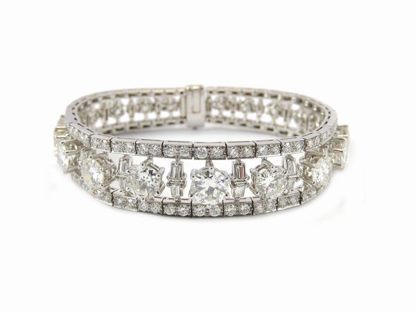 Bracciale in platino con diamanti  - Asta Gioielli e Orologi - Associazione Nazionale - Case d'Asta italiane