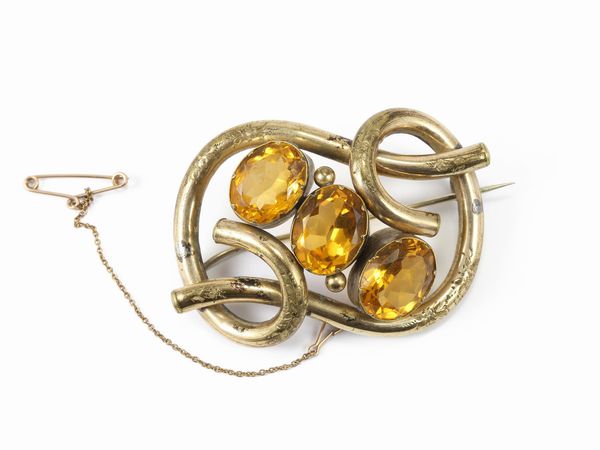 Spilla in oro rosa a basso titolo con quarzi citrini  - Asta Gioielli e Orologi - Associazione Nazionale - Case d'Asta italiane