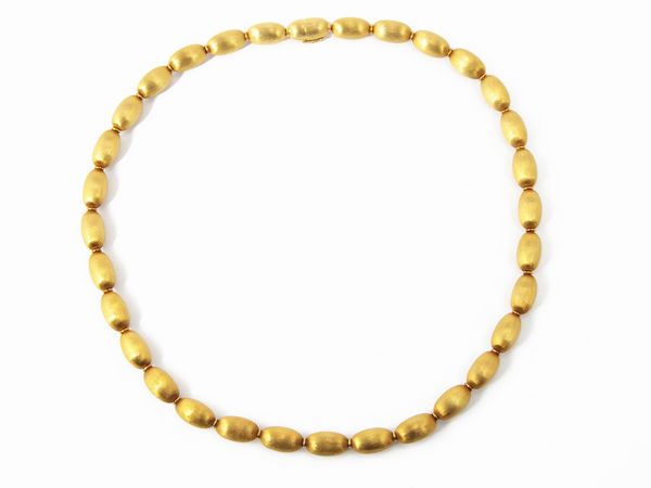 Girocollo in oro giallo  - Asta Gioielli e Orologi - Associazione Nazionale - Case d'Asta italiane