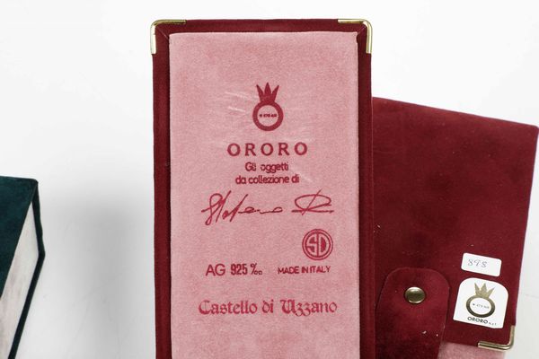 Lotto di 3 miniature di strumenti musicali in argento e porcellana  - Asta Dimore italiane | Cambi Time - Associazione Nazionale - Case d'Asta italiane