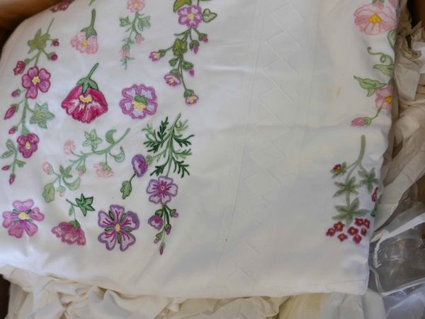 Lotto di due scatole  - Asta Dimore italiane | Cambi Time - Associazione Nazionale - Case d'Asta italiane