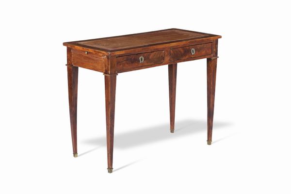 Tavolino lastronato. XIX secolo  - Asta Dimore italiane | Cambi Time - Associazione Nazionale - Case d'Asta italiane