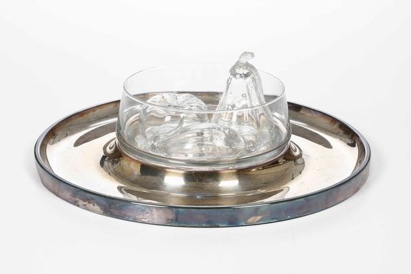 Centrotavola in acciaio e cristallo (Prisma)  - Asta Dimore italiane | Cambi Time - Associazione Nazionale - Case d'Asta italiane