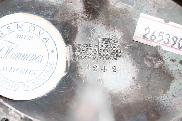 Samovar in metallo argentato  - Asta Dimore italiane | Cambi Time - Associazione Nazionale - Case d'Asta italiane