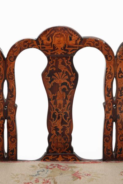 Modello di divano a tre posti. XIX secolo  - Asta Dimore italiane | Cambi Time - Associazione Nazionale - Case d'Asta italiane