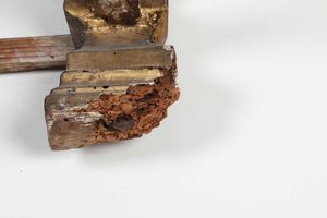 Modello di poltrona in legno dorato. XVII secolo  - Asta Dimore italiane | Cambi Time - Associazione Nazionale - Case d'Asta italiane