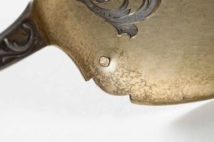 Insieme di 11 cucchiaini in argento e due posate da portata, Russia  - Asta Dimore italiane | Cambi Time - Associazione Nazionale - Case d'Asta italiane