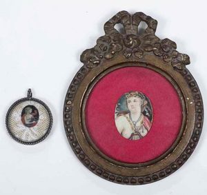 Due miniature con figure femminili in cornice, XIX secolo  - Asta Dipinti Antichi  - Associazione Nazionale - Case d'Asta italiane
