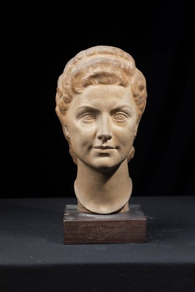 GIOVANNI RIVA Torino 1890 - 1973 : Testa femminile 1942  - Asta Asta 212 Dipinti - Associazione Nazionale - Case d'Asta italiane