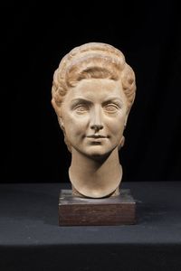 GIOVANNI RIVA Torino 1890 - 1973 - Testa femminile 1942