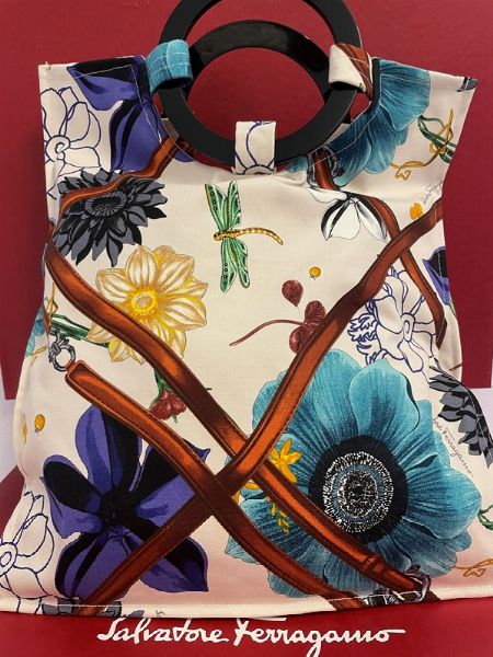 SALVATORE FERRAGAMO  - Asta Asta a tempo AIRC - Associazione Nazionale - Case d'Asta italiane